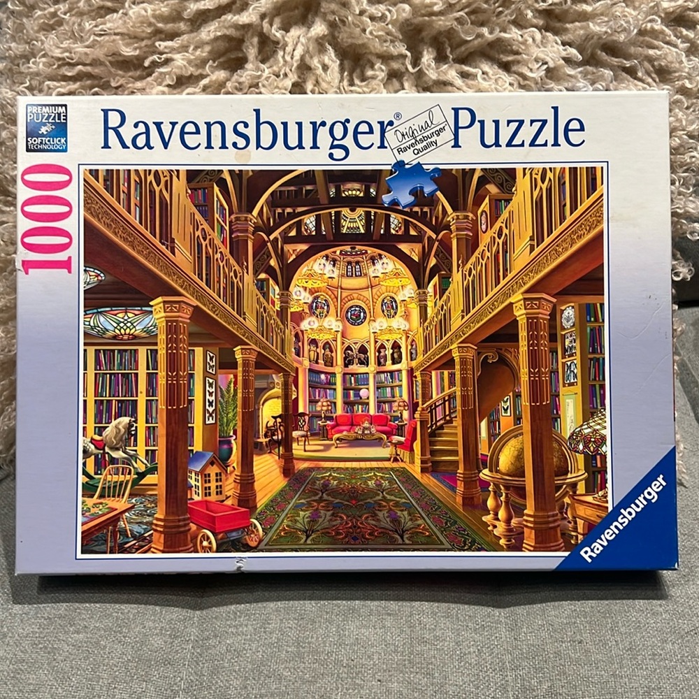 Ravensburger 🔴2/$25🔴World of Words 1000 Piece Jigsaw Puzzle for Adults